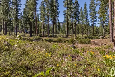 9517 Dunsmuir Way, Truckee, CA 96161 - Photo 1