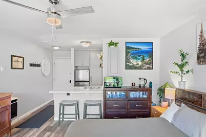 11591 Snowpeak Way #208, Truckee, CA 96161 - Photo 1