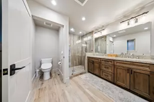 14578 S Shore Dr, Truckee, CA 96161 - Photo 20