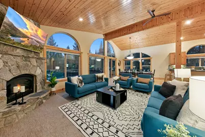 15071 Skislope Way, Truckee, CA 96161 - Photo 6