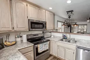 418 Utah St, Portola, CA 96122 - Photo 6