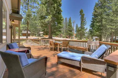 10767 Skislope Way, Truckee, CA 96161 - Photo 18