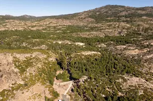 665 N Fork Pl, Soda Springs, CA 95715 - Photo 28