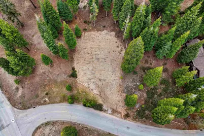 2301 Overlook Place, Truckee, CA 96161 - Photo 2