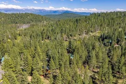 13020 Hillside Drive, Truckee, CA 96161 - Photo 2