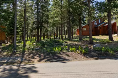 13020 Hillside Drive, Truckee, CA 96161 - Photo 6