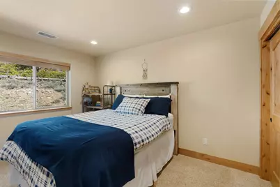 15224 W Reed Avenue, Truckee, CA 96161 - Photo 16