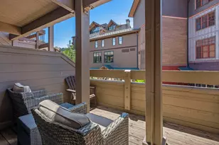 2000 N Village Dr, Truckee, CA 96161 - Photo 10