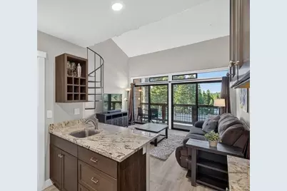 11589 Snowpeak Way #225, Truckee, CA 96161 - Photo 8