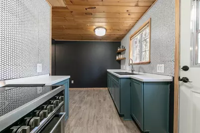 10185 Juniper Way, Soda Springs, CA 95728 - Photo 12