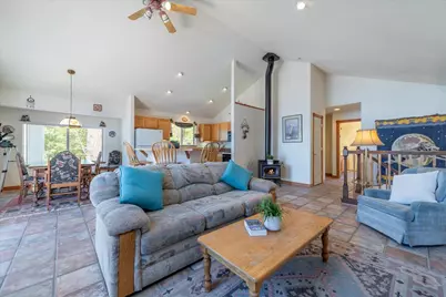 8749 Brockway Vista Avenue, Kings Beach, CA 96143 - Photo 8