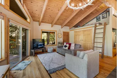 12500 Lausanne Way, Truckee, CA 96161 - Photo 4