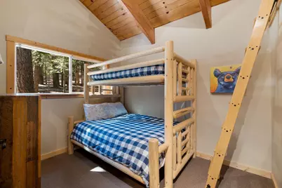 12500 Lausanne Way, Truckee, CA 96161 - Photo 14