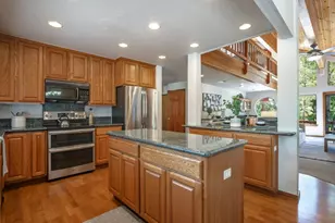 13050 Ski View Loop, Truckee, CA 96161 - Photo 12