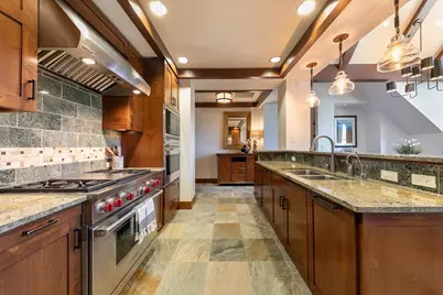 13031 Ritz Carlton Highlands Ct #672, Truckee, CA 96161 - Photo 8