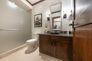 13031 Ritz Carlton Highlands Ct, Truckee, CA 96161 - Photo 20