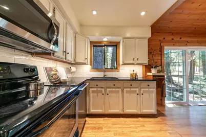 12199 Greenwood Court, Truckee, CA 96161 - Photo 16