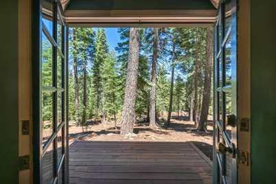 13784 Pathway Avenue, Truckee, CA 96161 - Photo 18