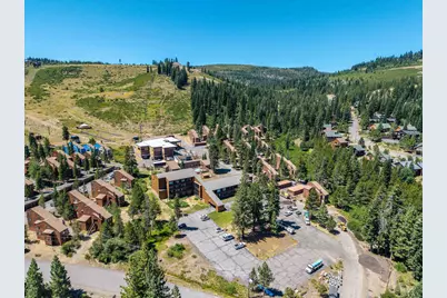 11589 Snowpeak Way #106, Truckee, CA 96161 - Photo 2