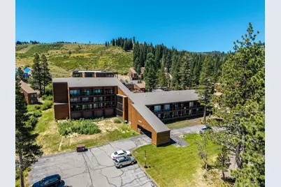 11589 Snowpeak Way #106, Truckee, CA 96161 - Photo 1