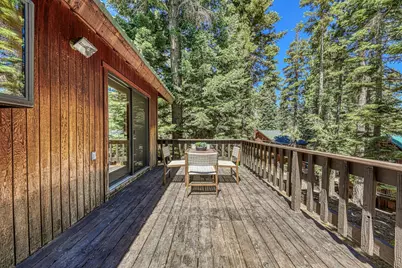12474 Lakeview Court, Truckee, CA 96161 - Photo 10