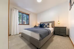 12474 Lakeview Ct, Truckee, CA 96161 - Photo 18