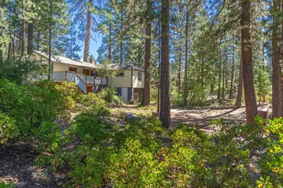 9919 Pelican Drive, Kings Beach, CA 96143 - Photo 4