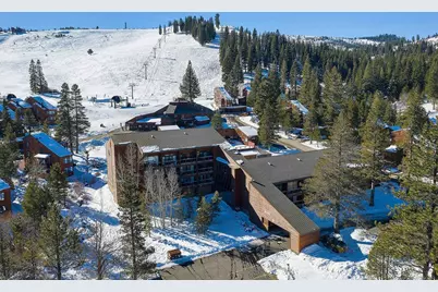 11591 Snowpeak Way #209, Truckee, CA 96161 - Photo 26