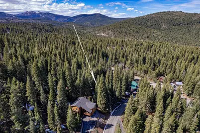 12388 Falcon Point Place, Truckee, CA 96161 - Photo 14
