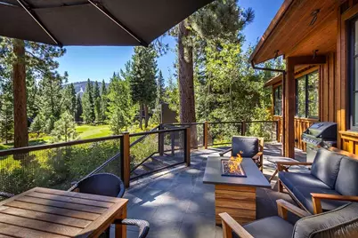 8625 Huntington Court, Truckee, CA 96161 - Photo 6