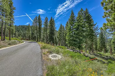 19060 Glades Place, Truckee, CA 96161 - Photo 6