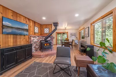 13666 Pathway Avenue, Truckee, CA 96161 - Photo 2