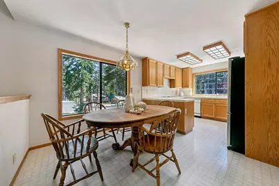 11511 Rhineland Avenue, Truckee, CA 96161 - Photo 10