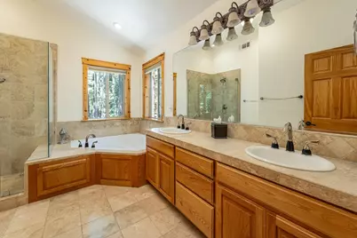 11715 Oslo Drive, Truckee, CA 96161 - Photo 12