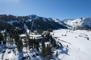 400 Resort Rd, Olympic Valley, CA 96146 - Photo 20