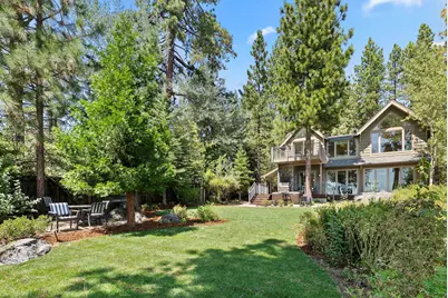 9902 Lake Street, Kings Beach, CA 96143 - Photo 2
