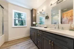 11401 Golden Pine Rd, Truckee, CA 96161 - Photo 16