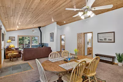 11967 Snowpeak Way, Truckee, CA 96161 - Photo 14