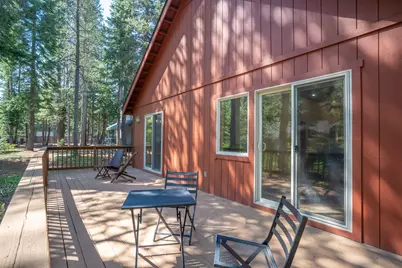 11967 Snowpeak Way, Truckee, CA 96161 - Photo 26