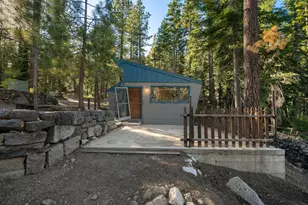 14218 Donner Ave, Truckee, CA 96161 - Photo 6