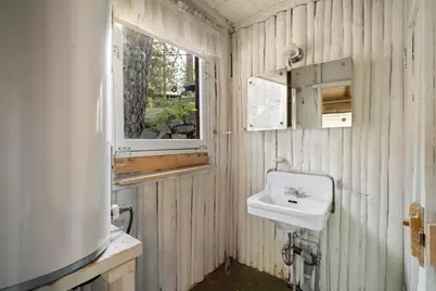 14218 Donner Avenue, Truckee, CA 96161 - Photo 20