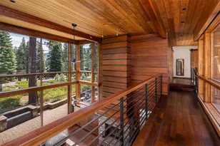 10445 Thunderbird Ct, Truckee, CA 96161 - Photo 14