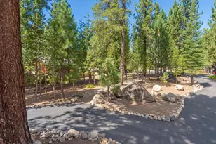 11715 Deerfield Dr, Truckee, CA 96161 - Photo 2