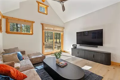 11582 Henness Road, Truckee, CA 96161 - Photo 10