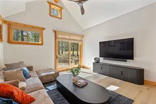 11582 Henness Rd, Truckee, CA 96161 - Photo 10
