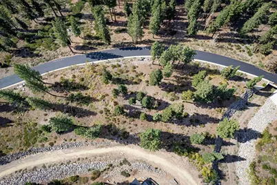 19085 Glades Place, Truckee, CA 96161 - Photo 4
