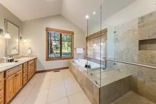 12381 Lookout Loop, Truckee, CA 96161 - Photo 10