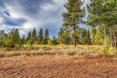 13058 Lookout Loop, Truckee, CA 96161 - Photo 2