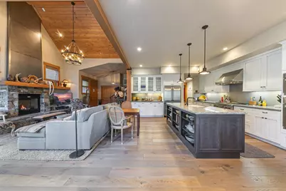 10200 Valmont Trail, Truckee, CA 96161 - Photo 10