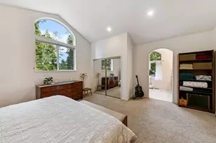 10454 Royal Crest Dr, Truckee, CA 96161 - Photo 14